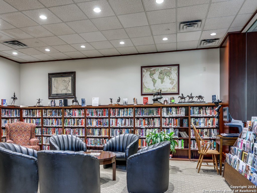 1 Towers Park Ln 316