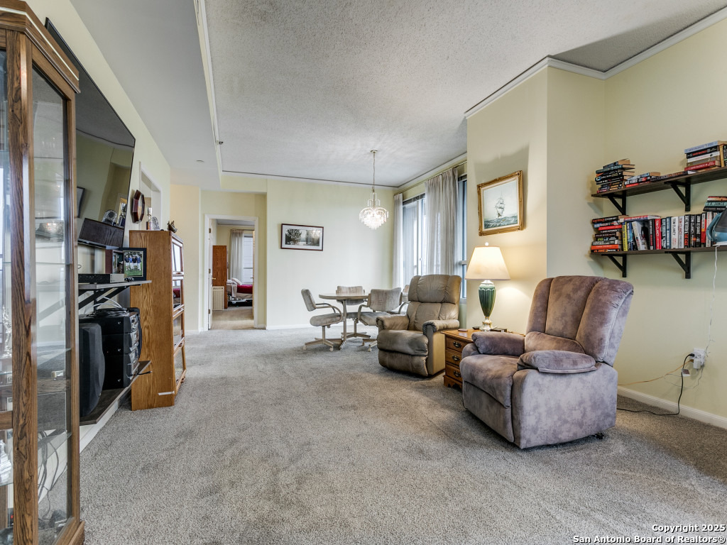 1 Towers Park Ln 1511