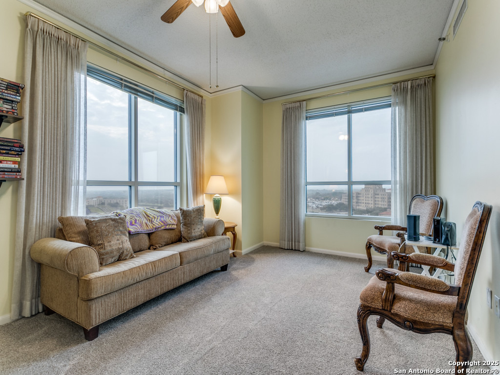 1 Towers Park Ln 1511