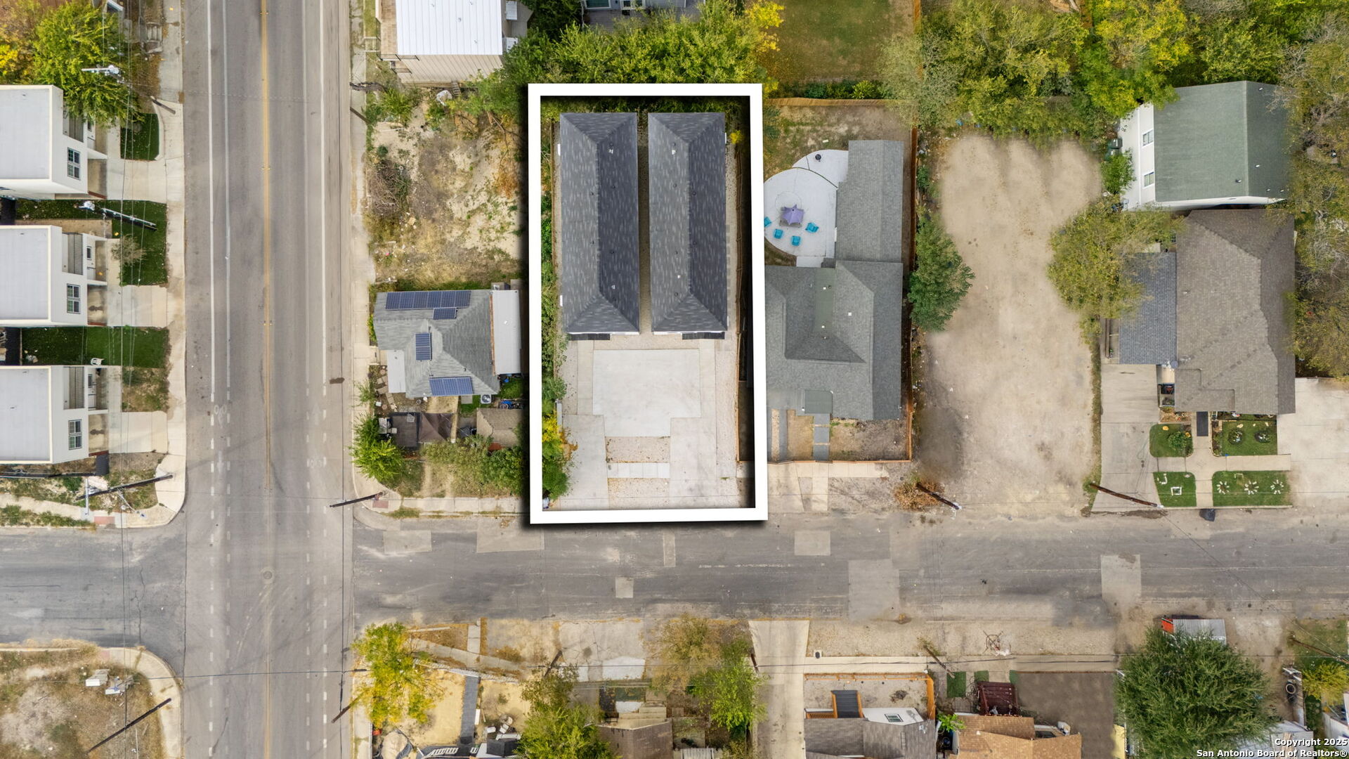 627 S Olive St, #101,102