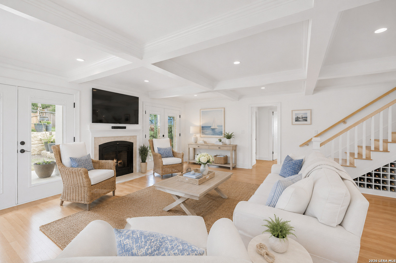 135 Blue Bonnet Blvd