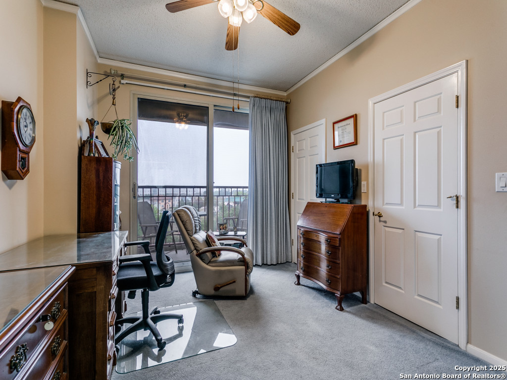 1 Towers Park Ln 412