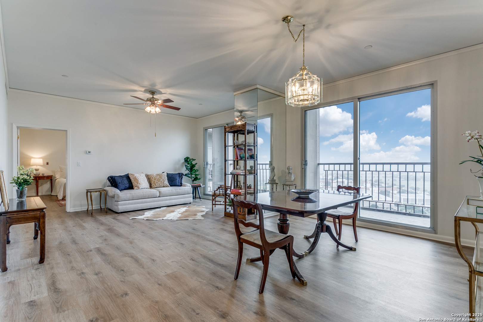 1 Towers Park Ln 2216