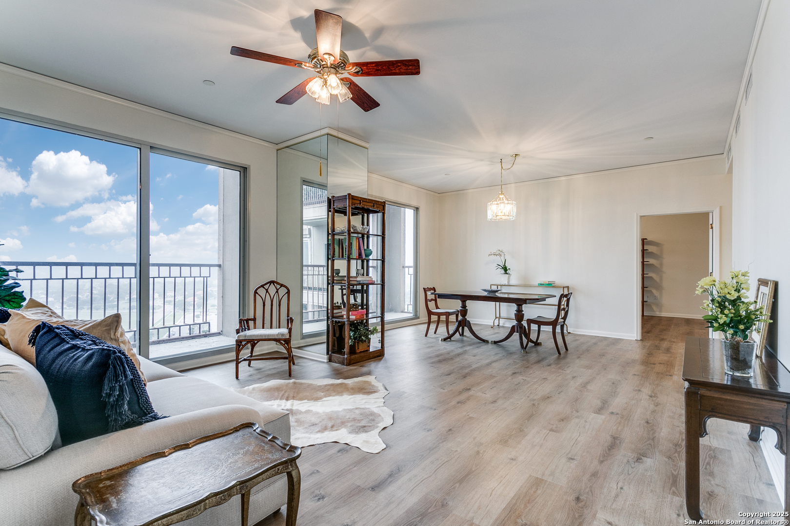 1 Towers Park Ln 2216