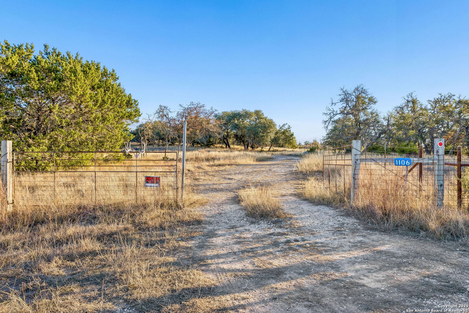 1106 Perry Ranch