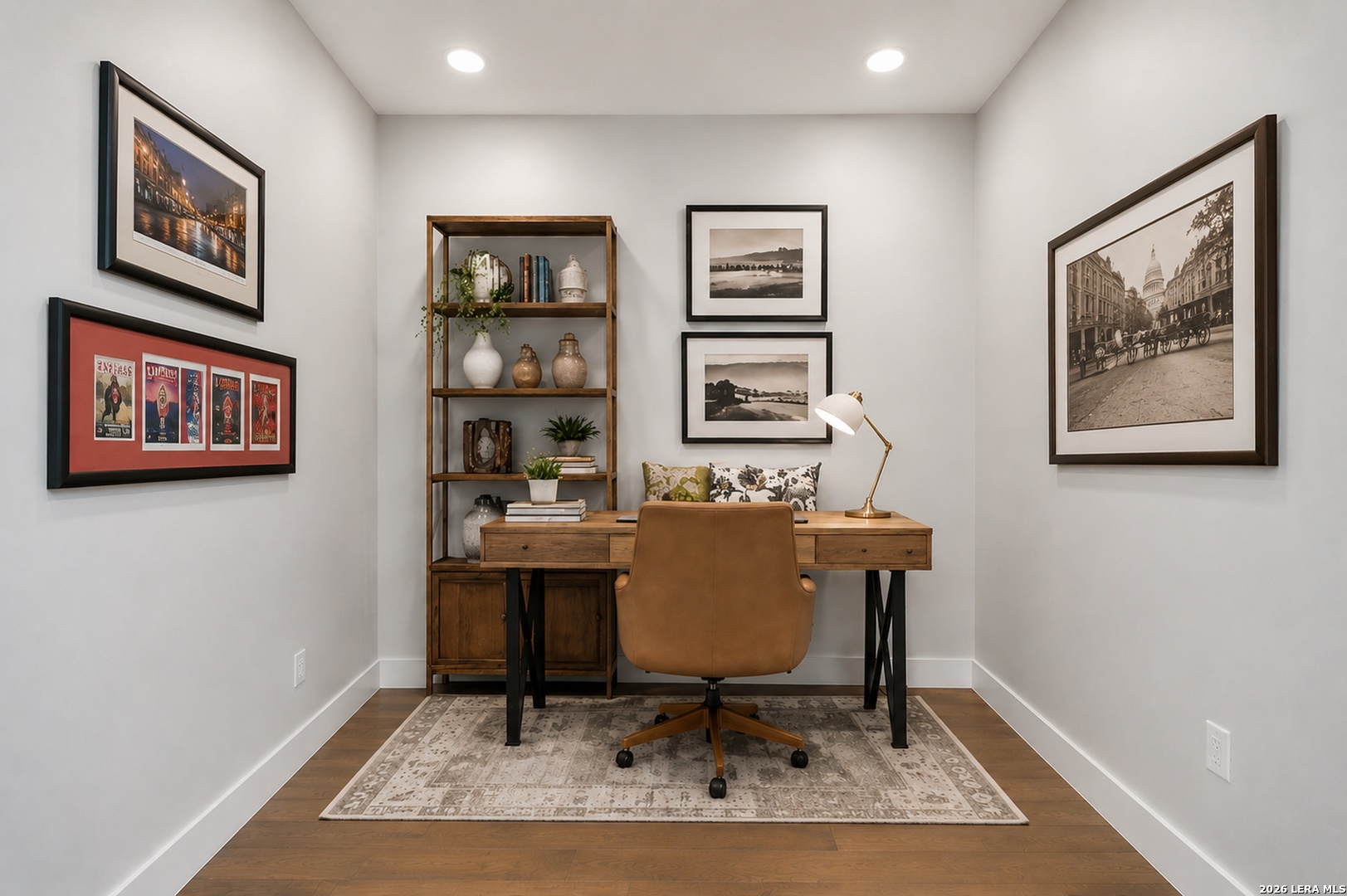 123 Lexington APT 1410
