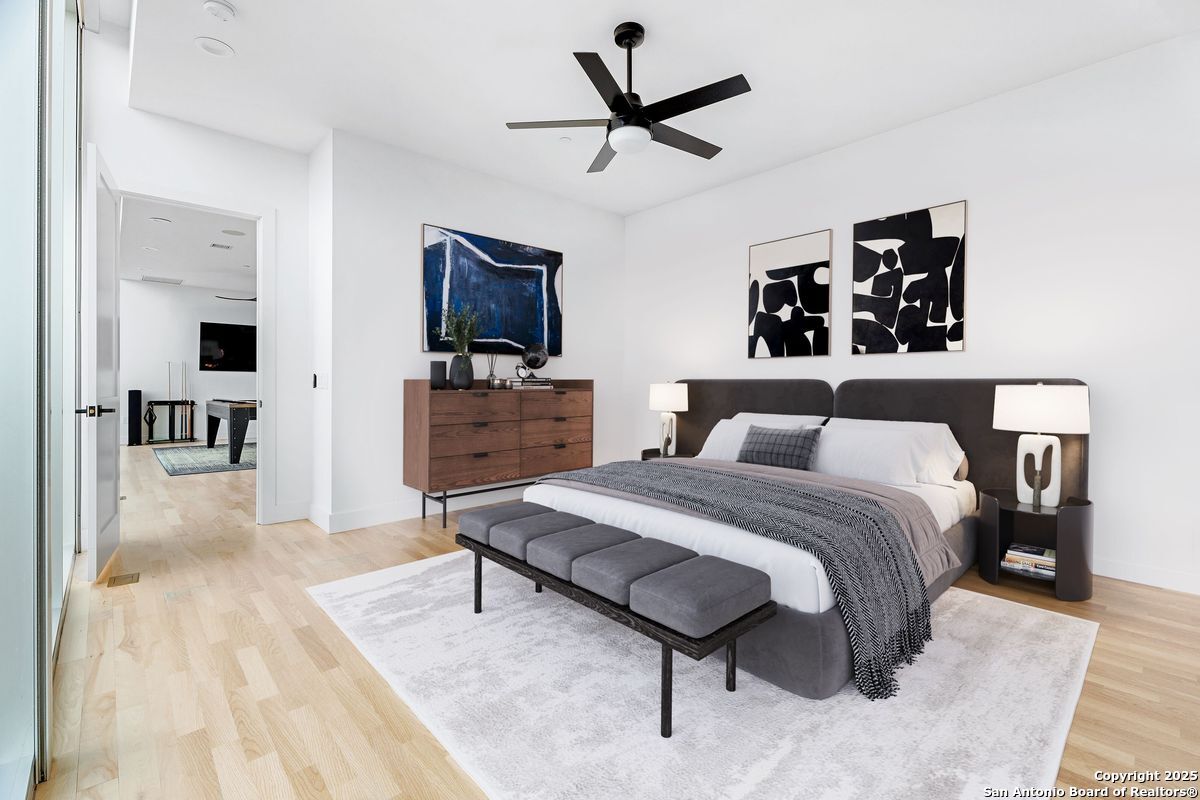 610 E Market UNIT 3304