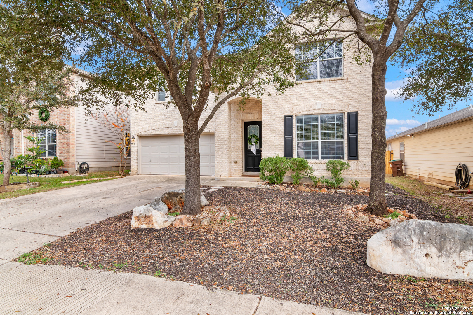 20930 Coral Spur