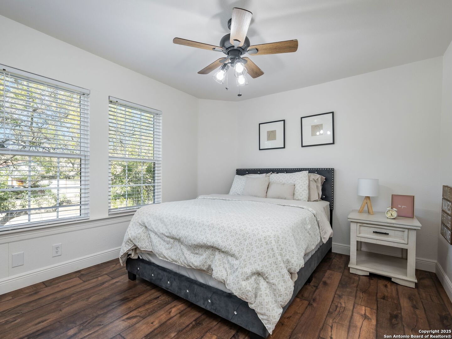 8403 Maple Ridge