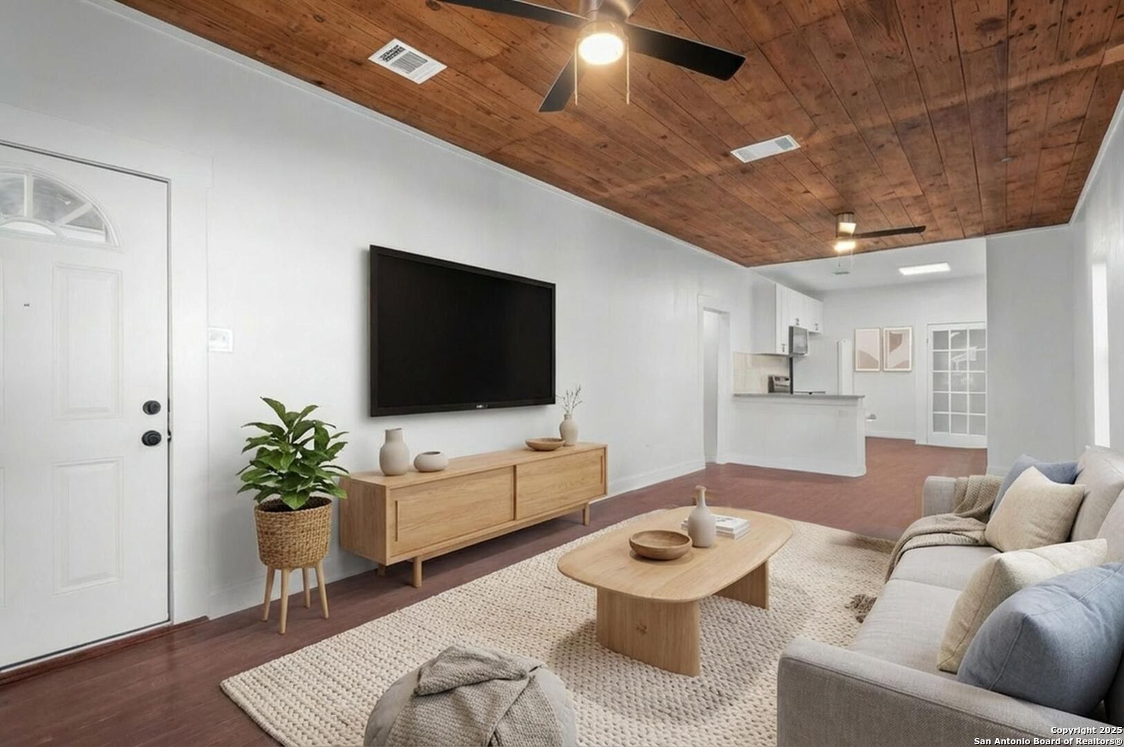 828 Virginia Blvd