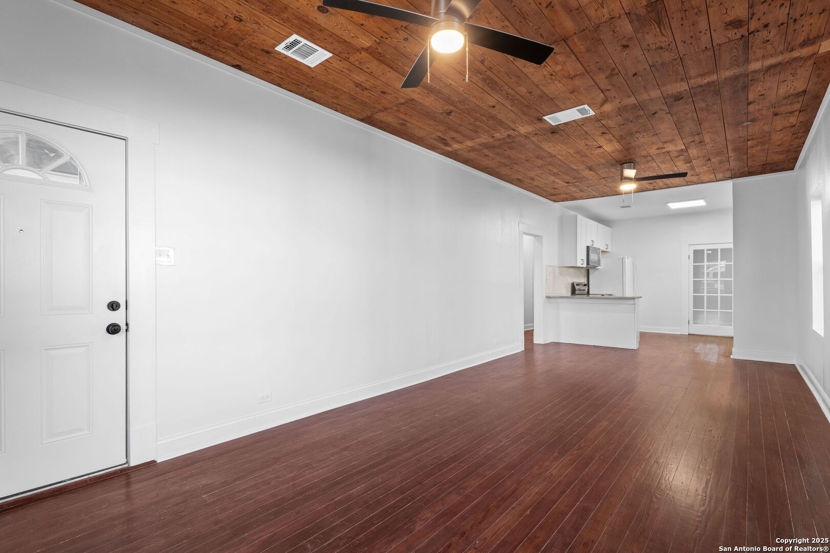 828 Virginia Blvd