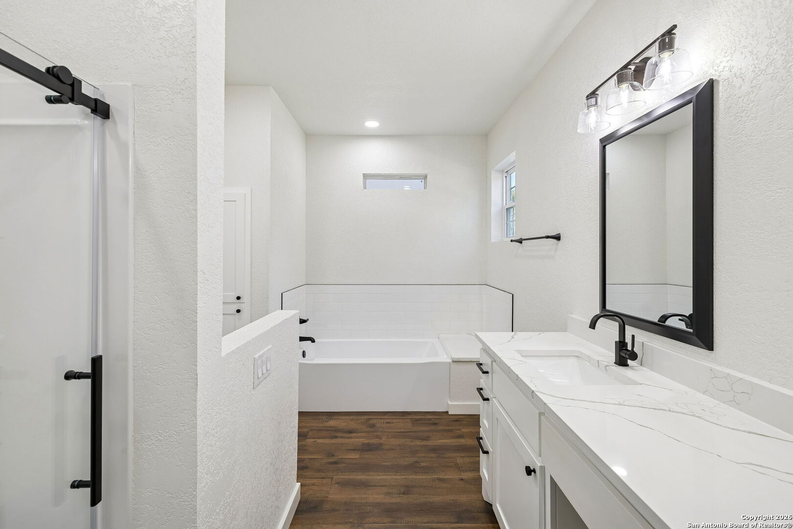 11890 Ranch Road 965