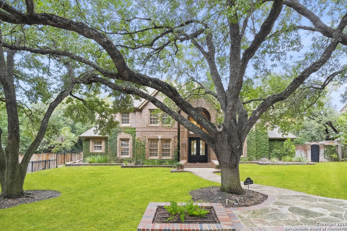 360 PASEO ENCINAL ST