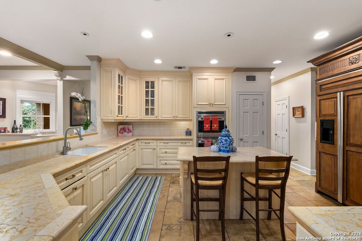 360 PASEO ENCINAL ST