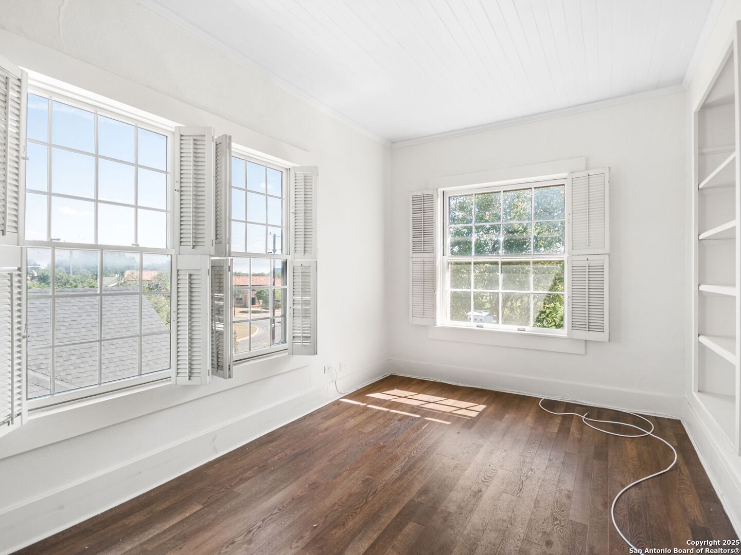 235 E Huisache Avenue #1202