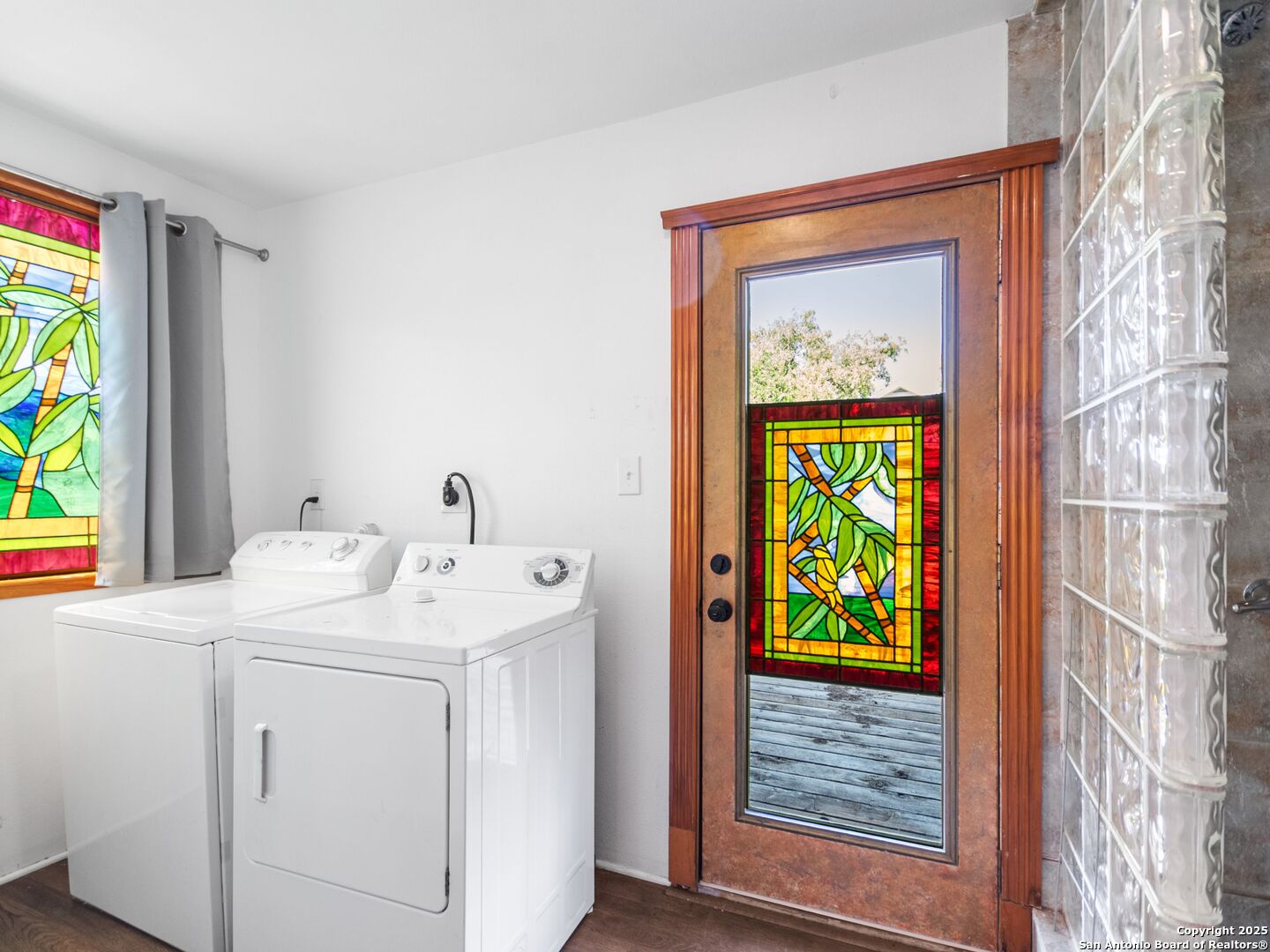 235 E Huisache Avenue #1202