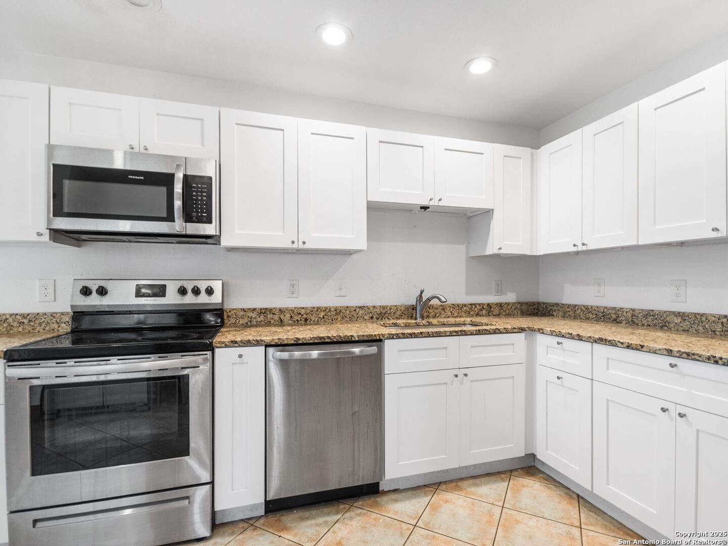 235 E Huisache Avenue #1202