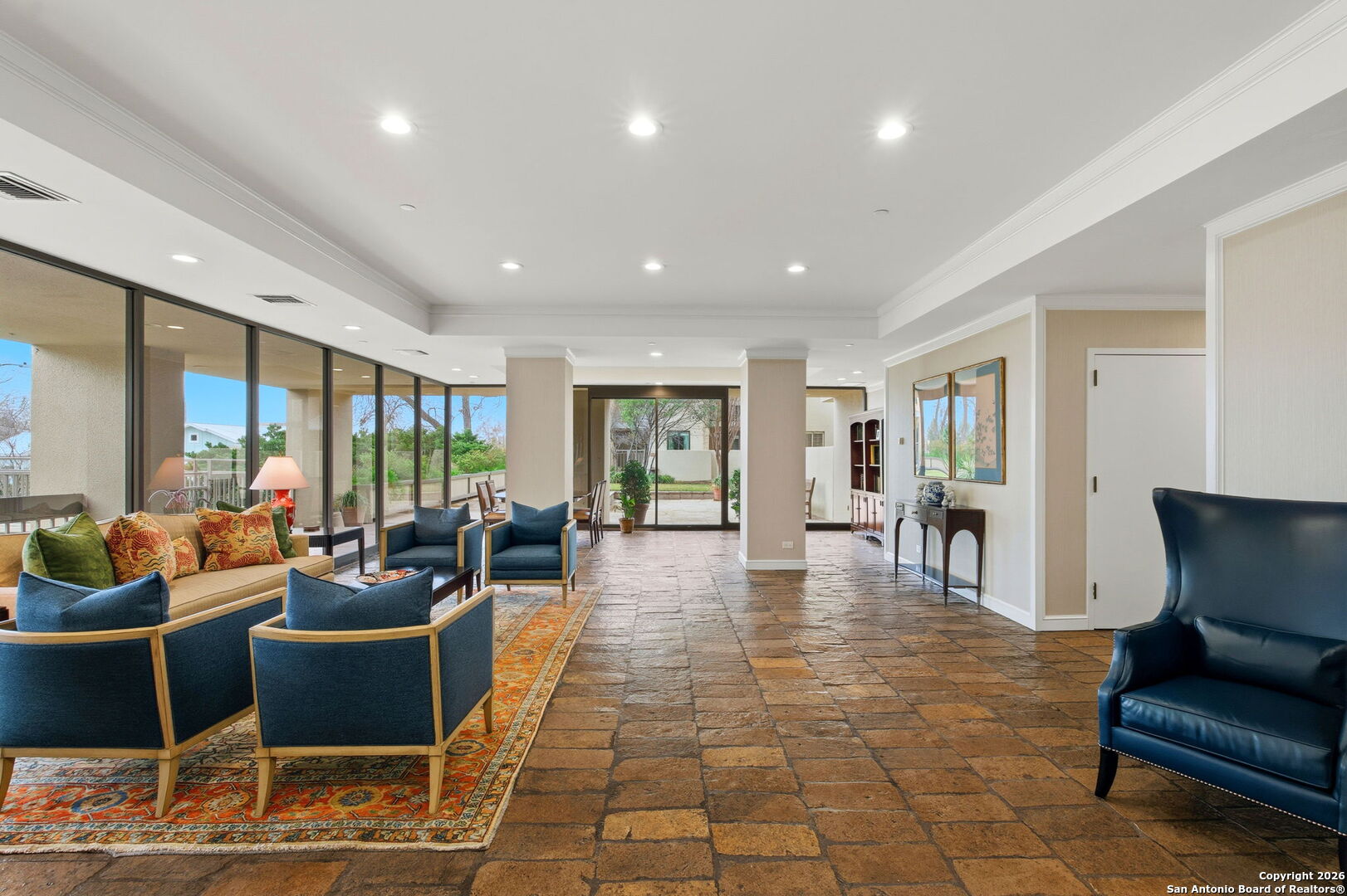 4001 N. New Braunfels APT 1206A