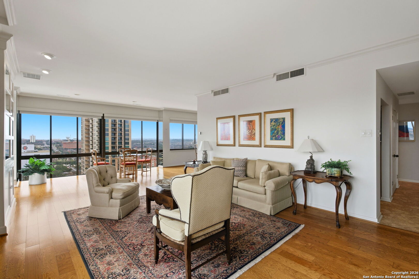 4001 N. New Braunfels APT 1206A