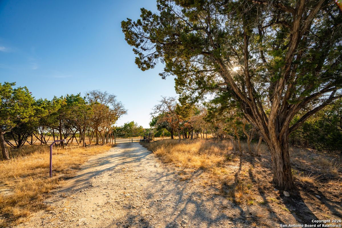 TBD Floyd Van Hoozer Road West