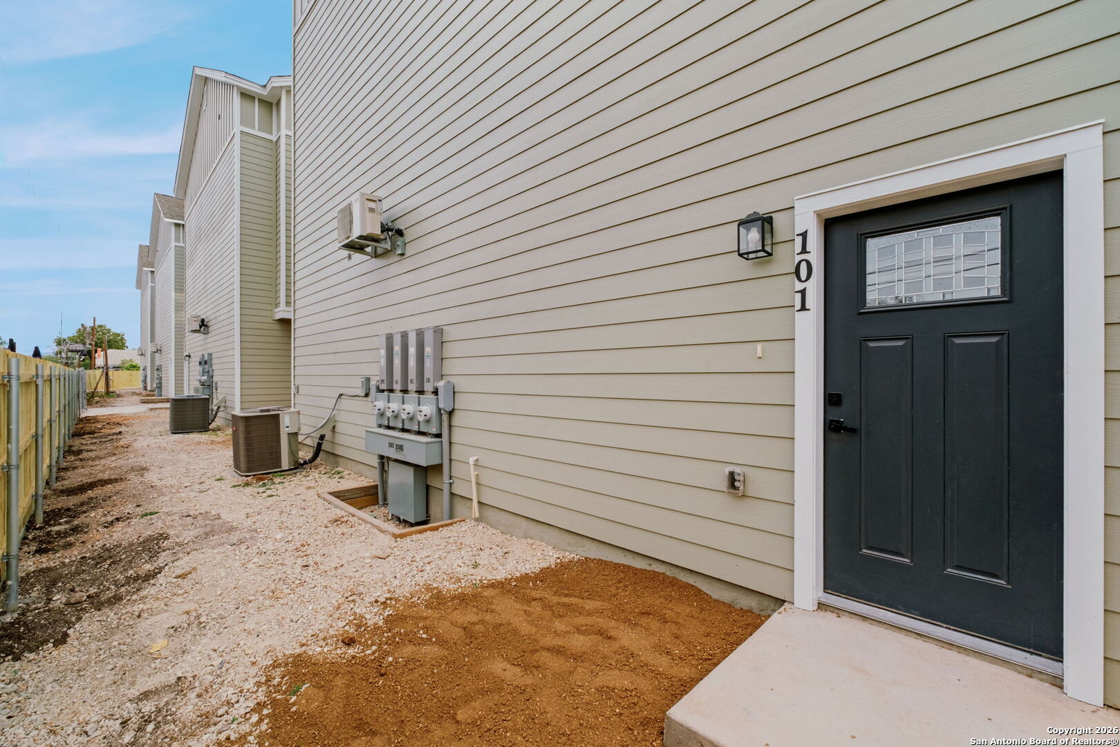 1510 S Walters #101,102