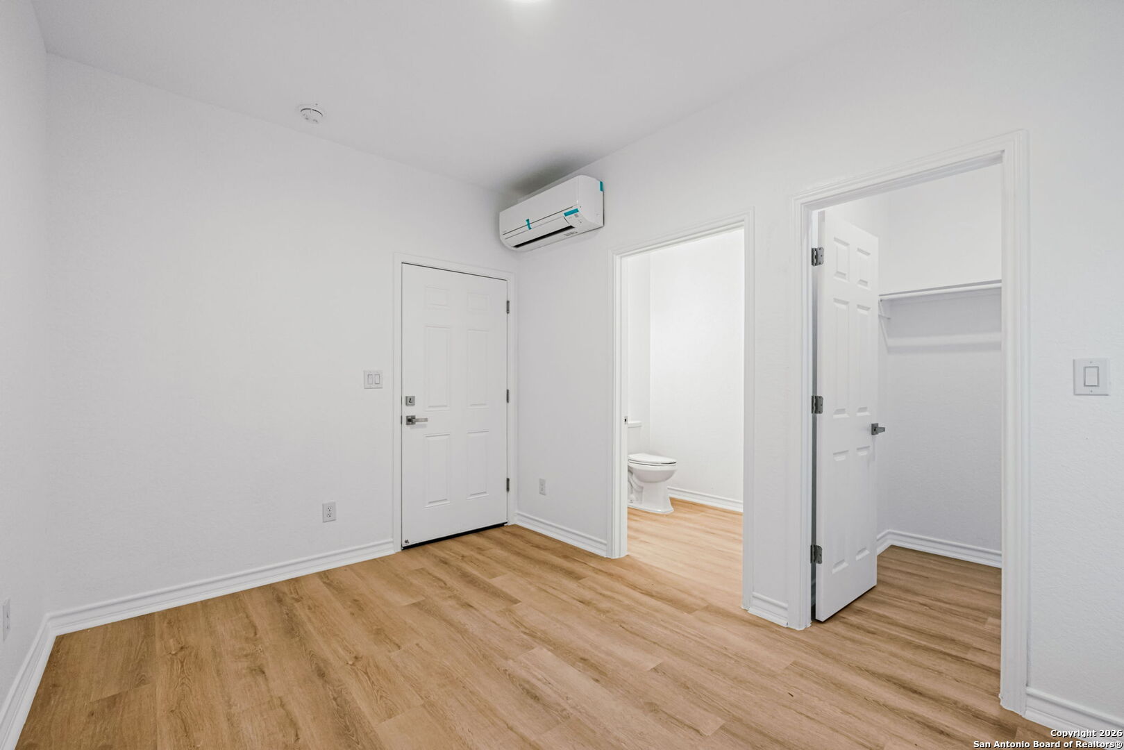 1510 S Walters #101,102
