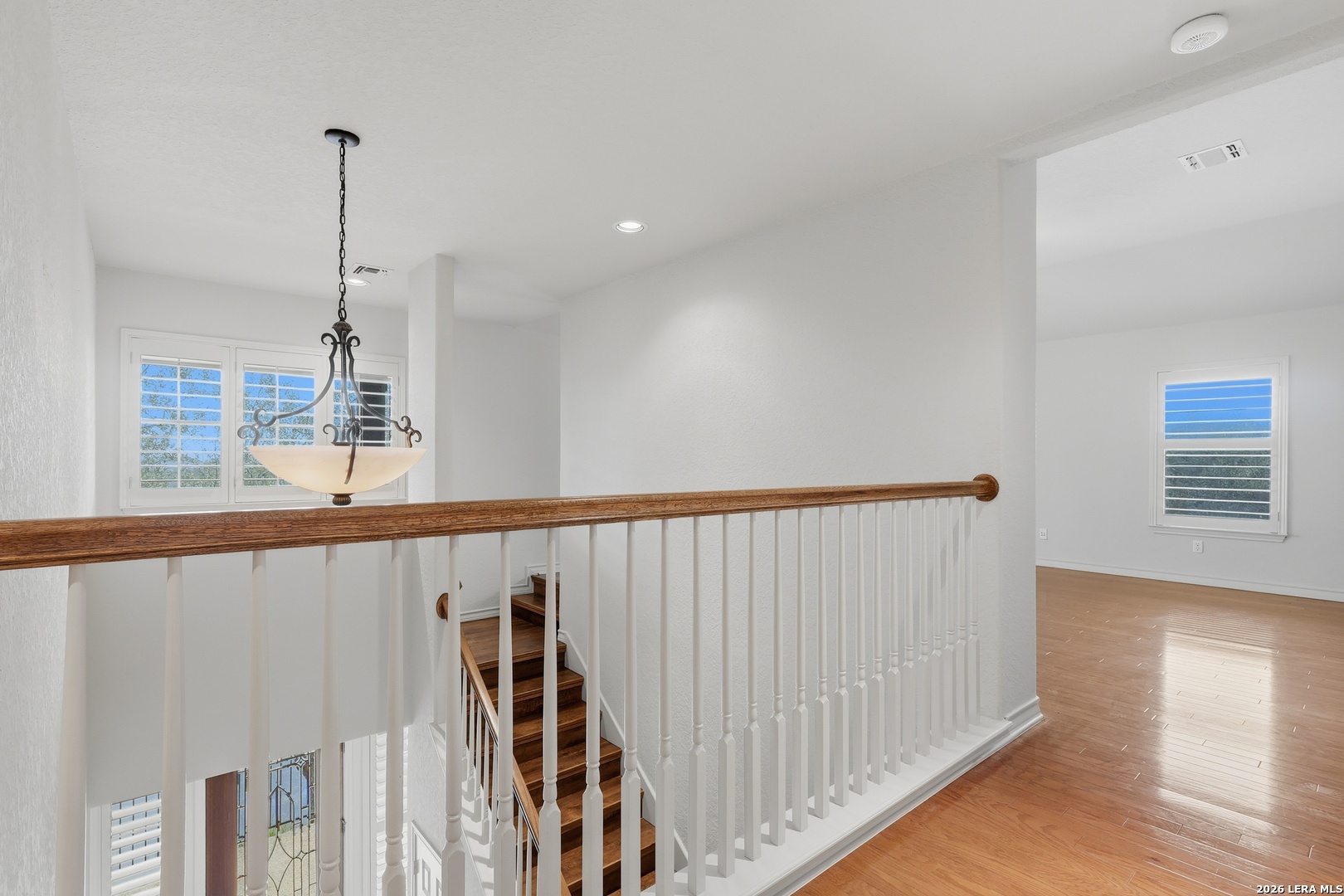 18339 Emerald Oaks
