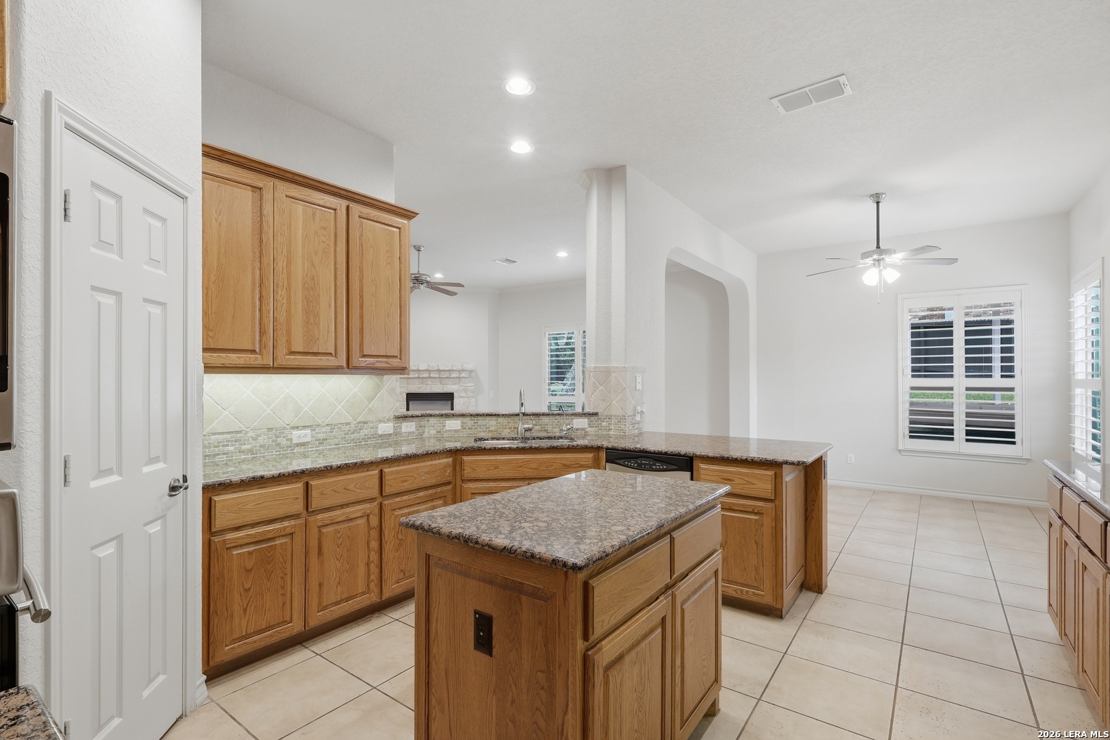 18339 Emerald Oaks