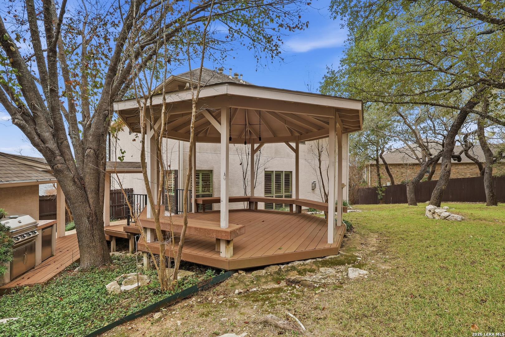 18339 Emerald Oaks
