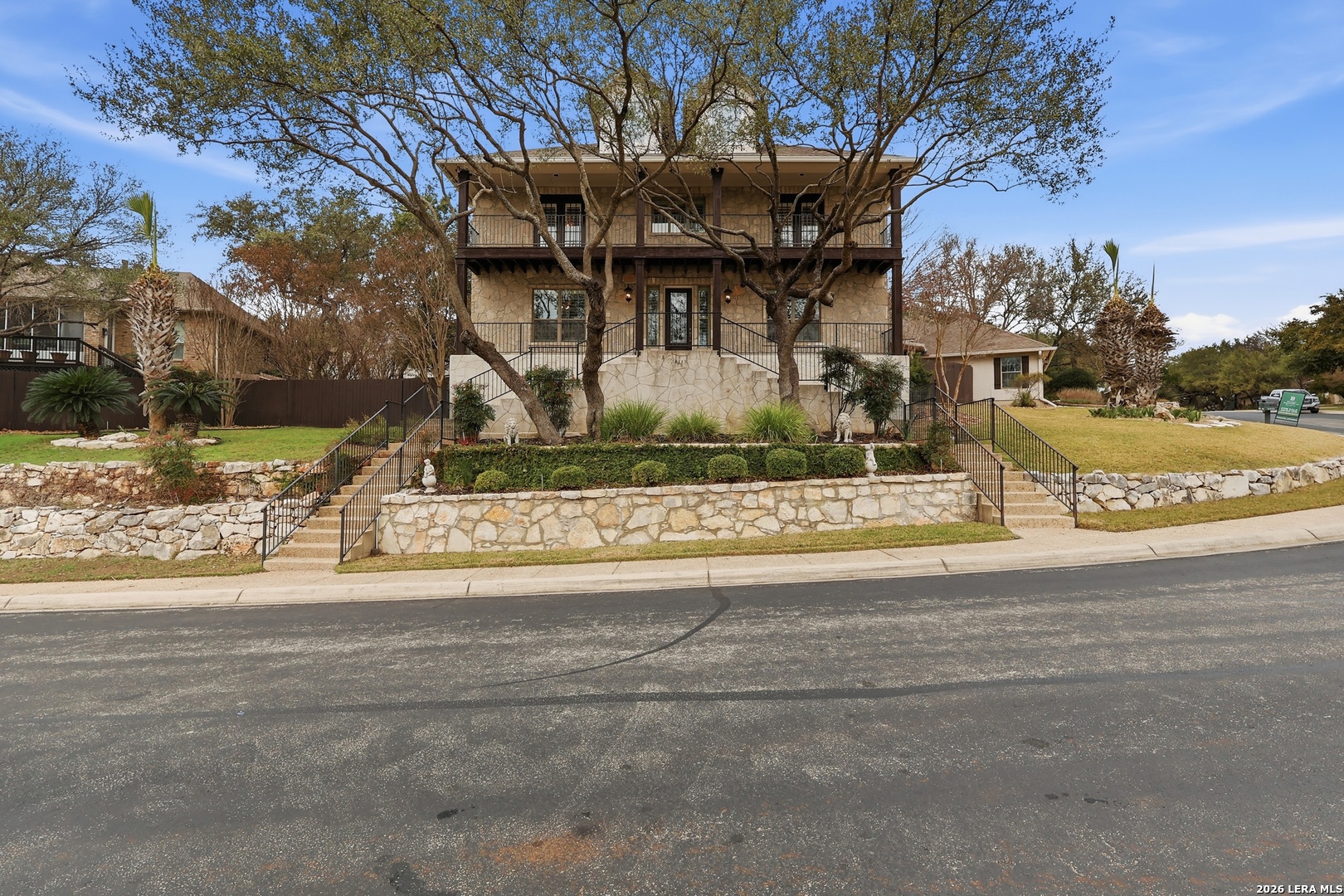 18339 Emerald Oaks