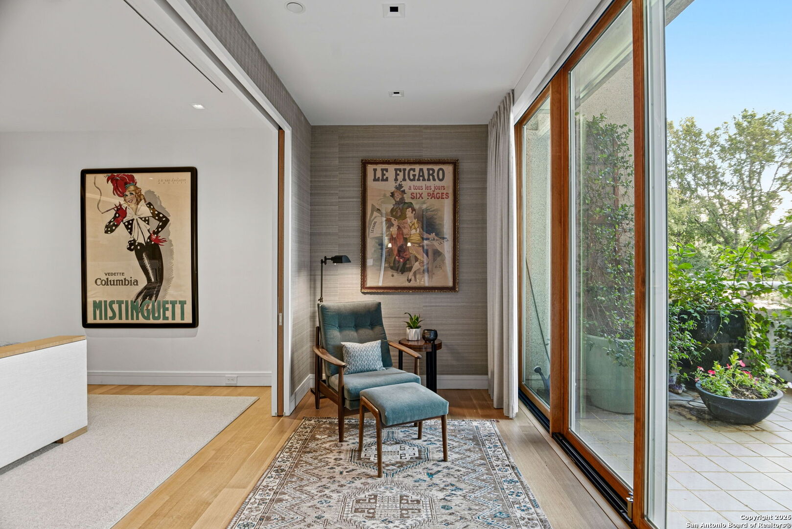 200 Patterson UNIT 118