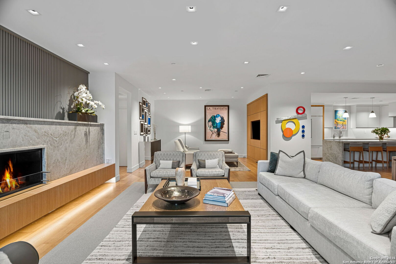 200 Patterson UNIT 118