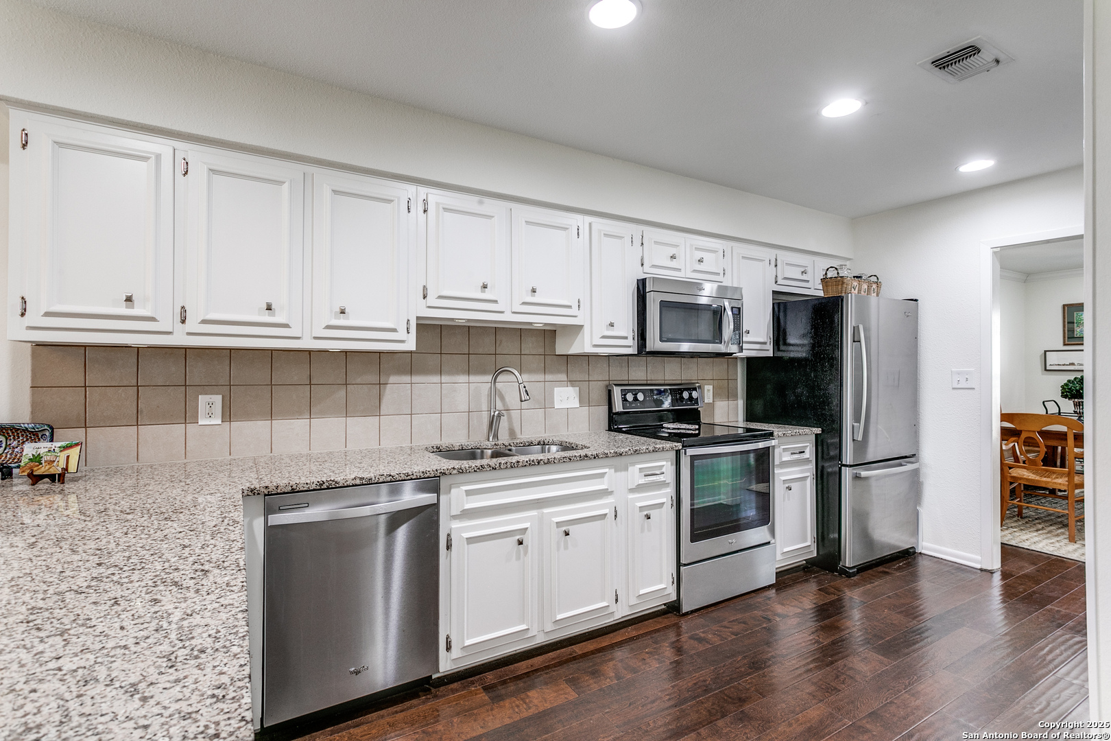 2611 Eisenhauer 1008