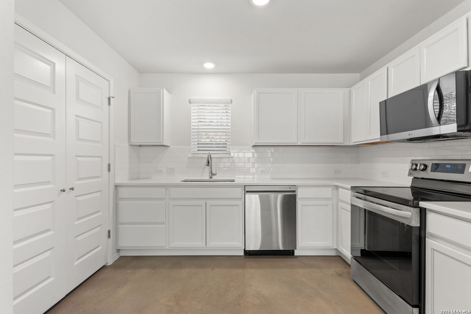 631 E Carolina 4