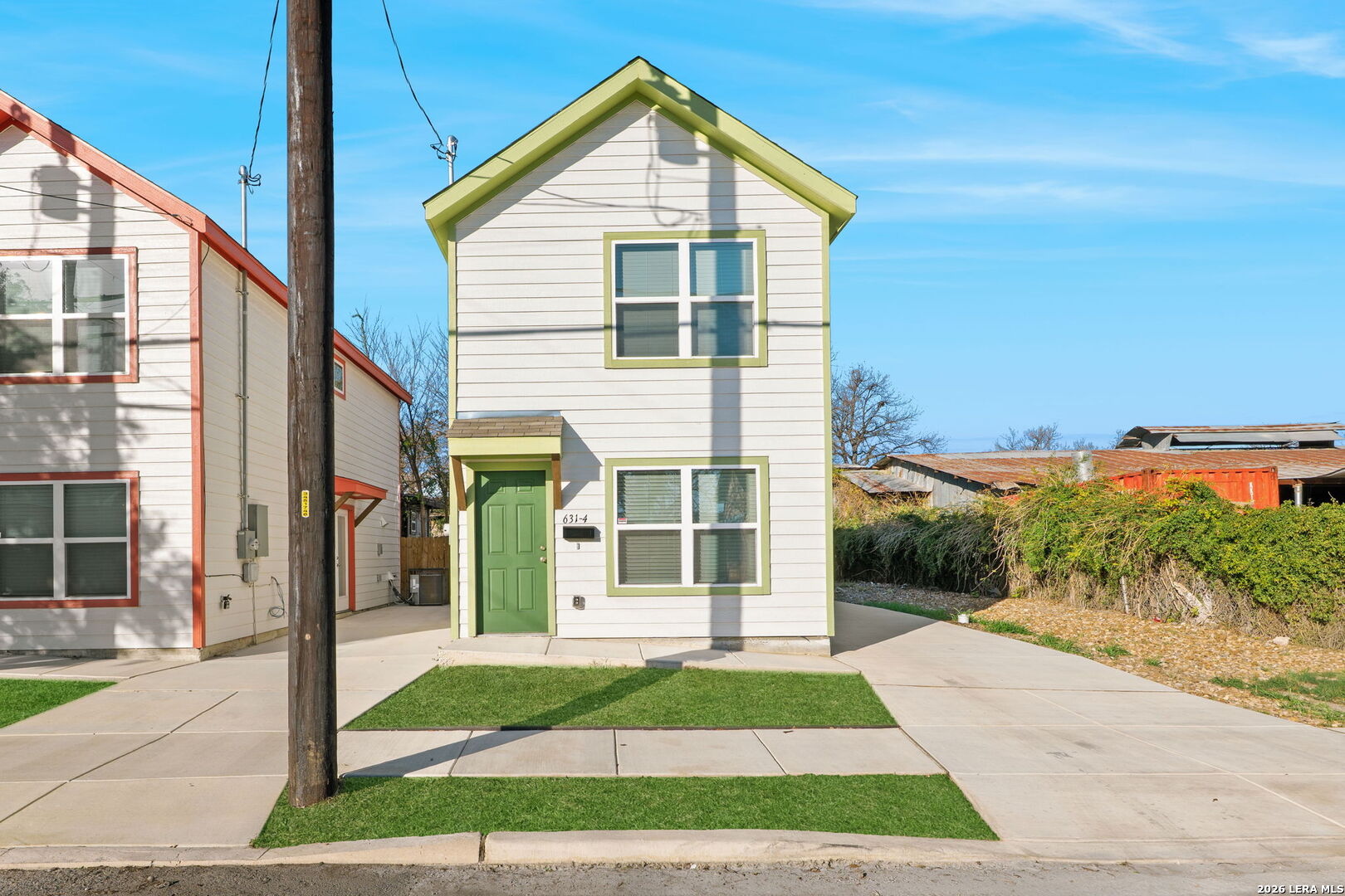 631 E Carolina 4