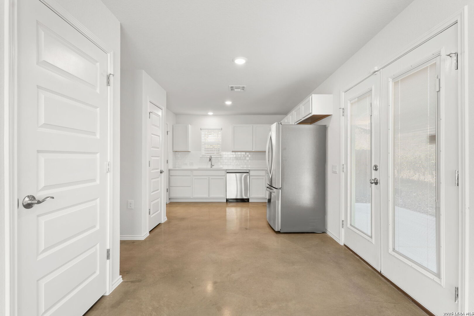 631 E Carolina 4