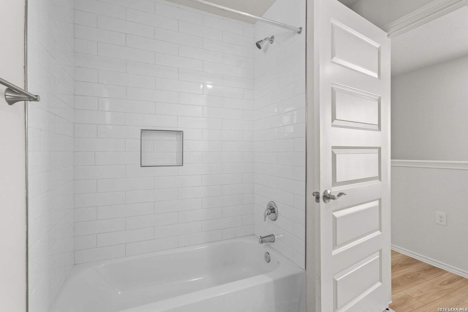 631 E Carolina 4