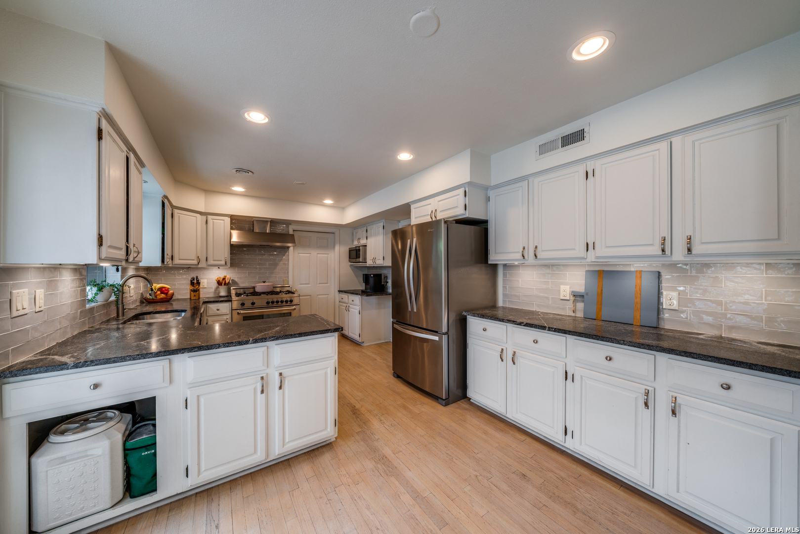 916 Morningside