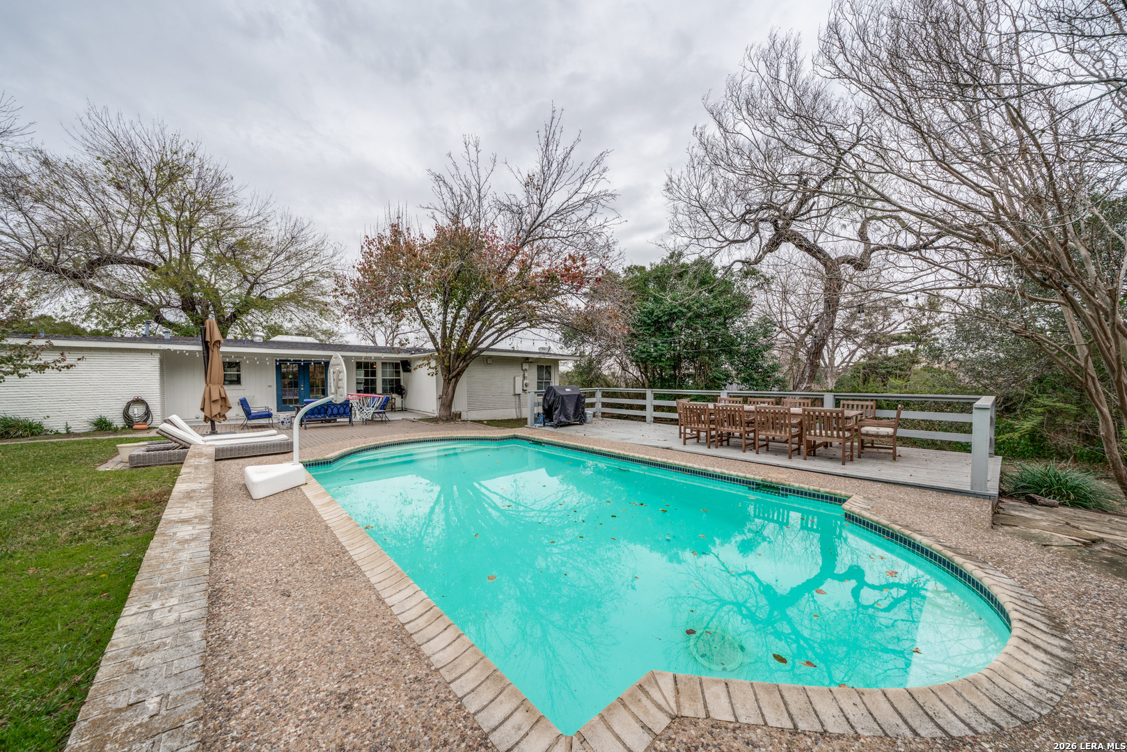 916 Morningside