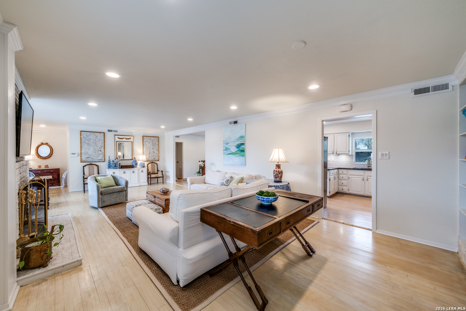 916 Morningside