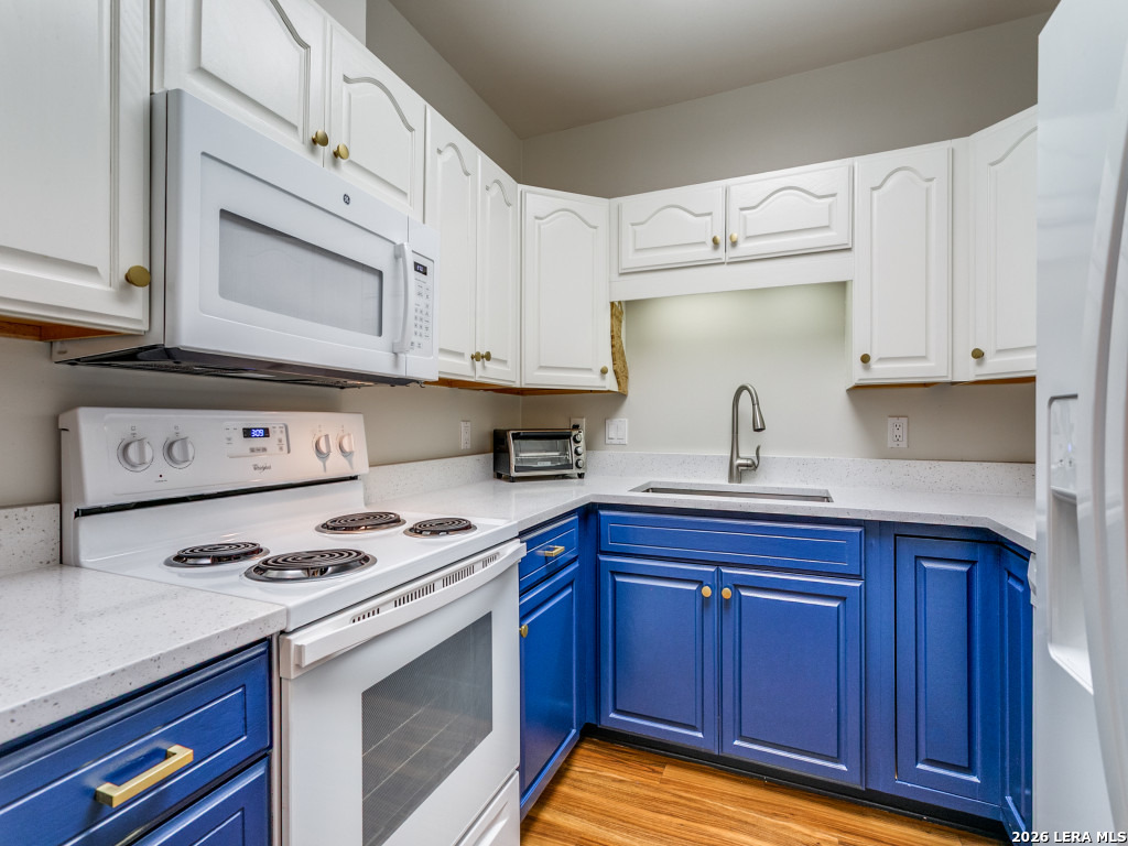 1 Towers Park Ln 1704