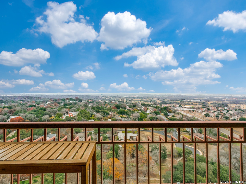 1 Towers Park Ln 1704