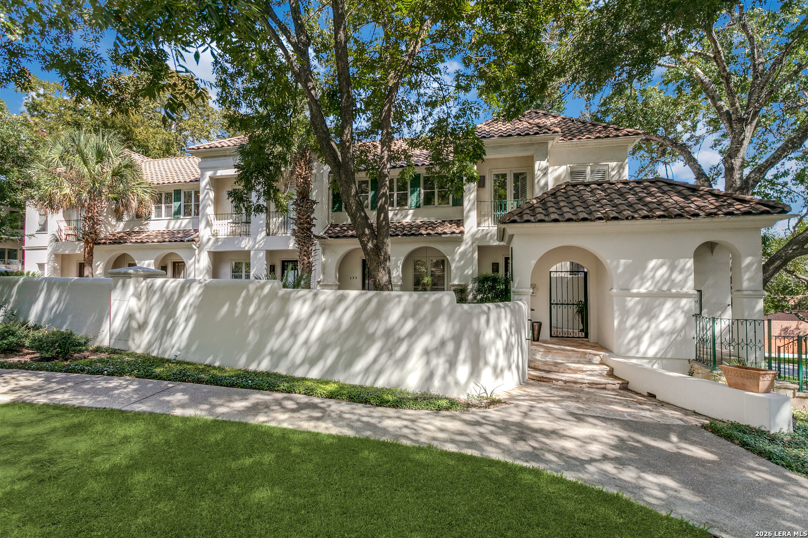 137 Saint Dennis 137