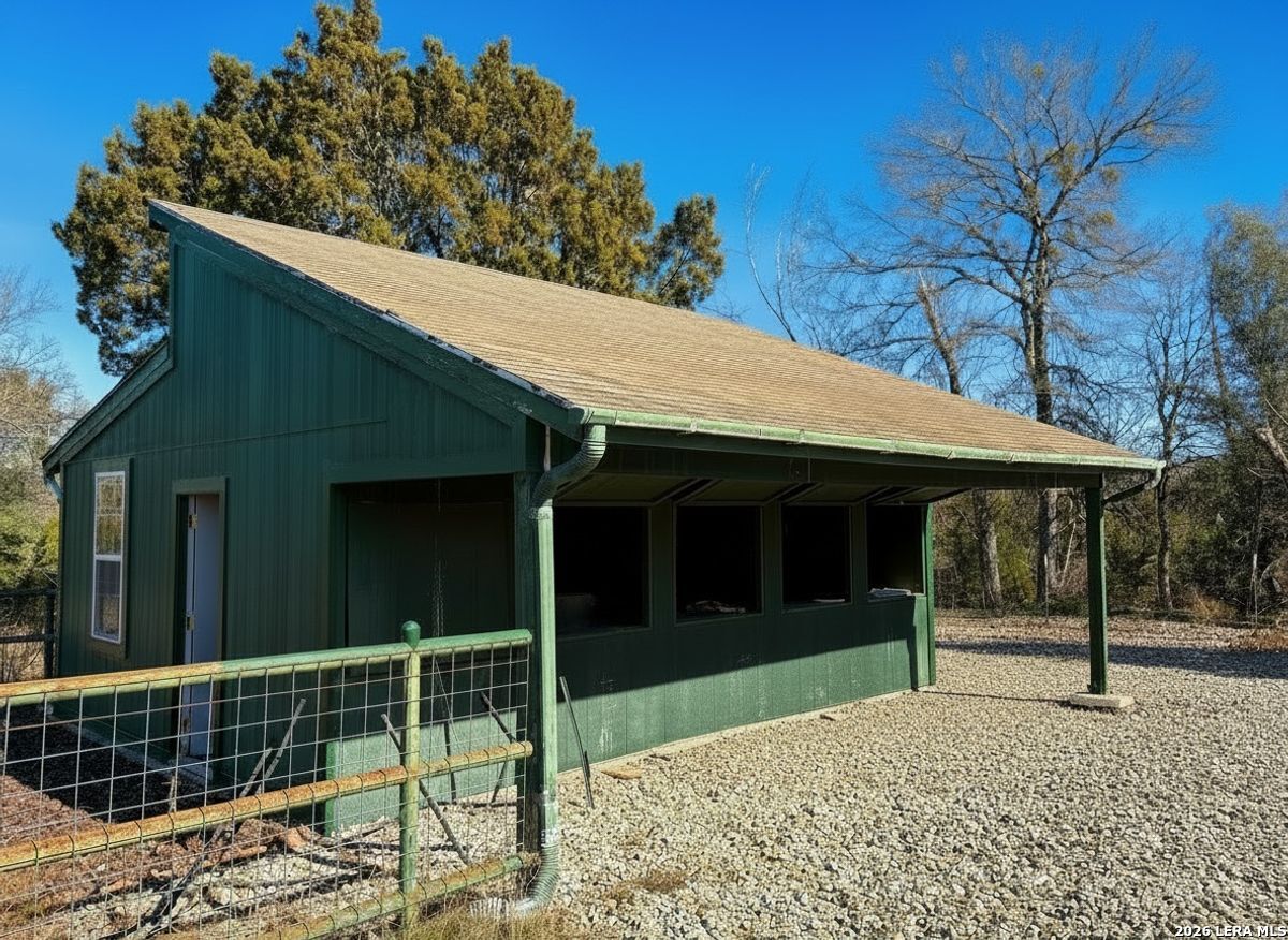 1112 County Road 139