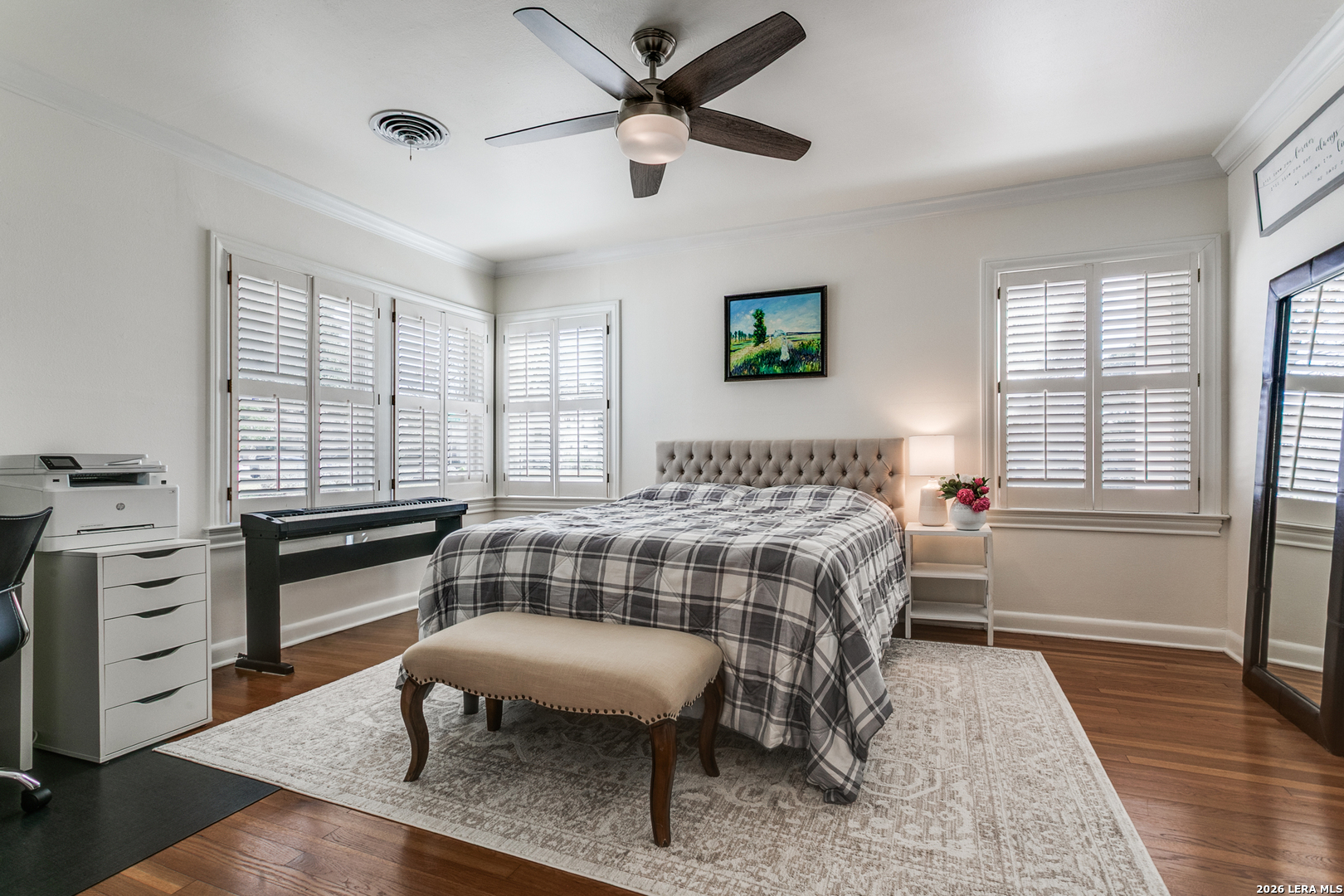 325 Canterbury Hill