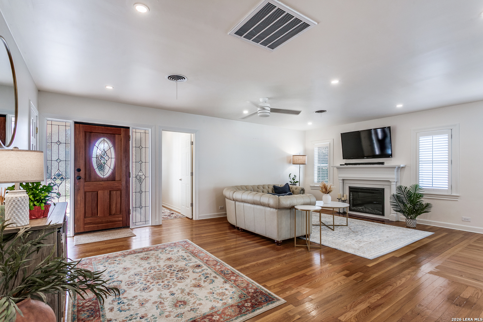 325 Canterbury Hill