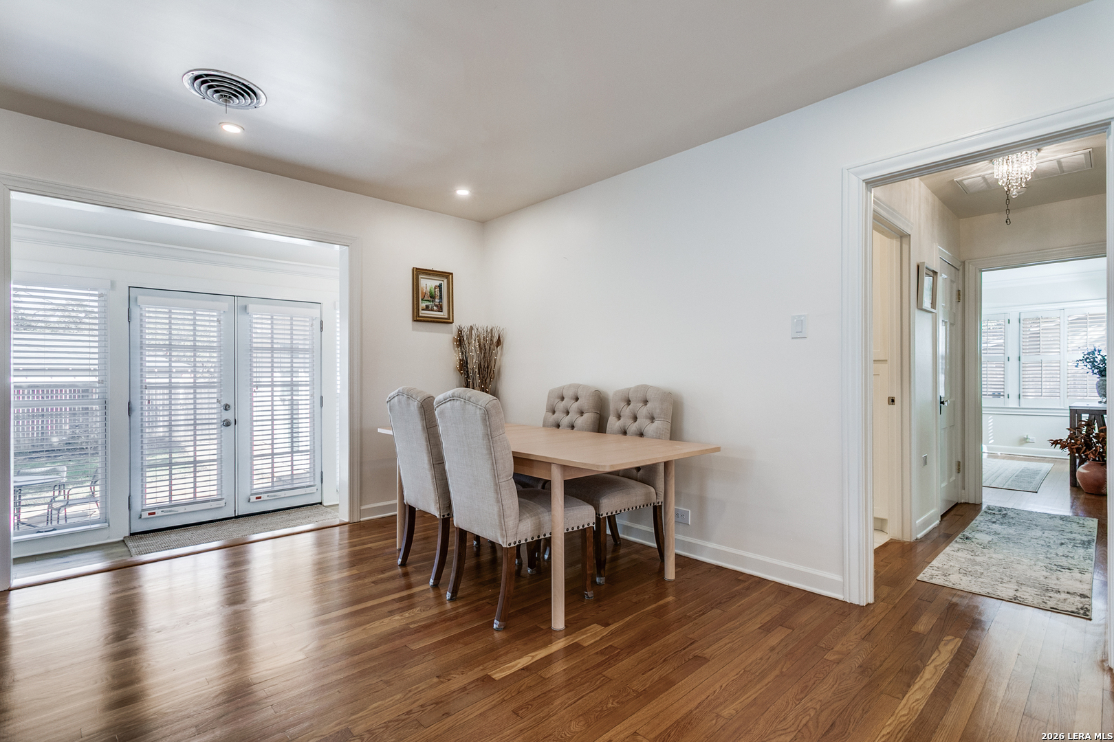 325 Canterbury Hill