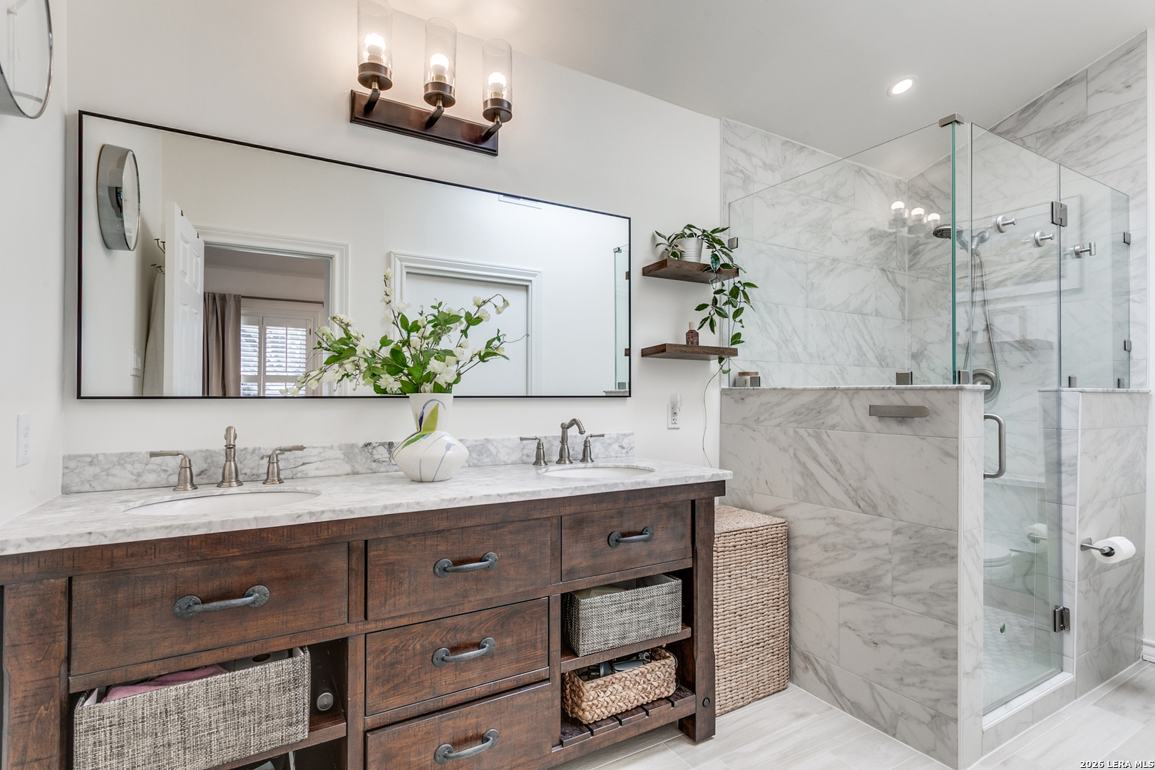 325 Canterbury Hill