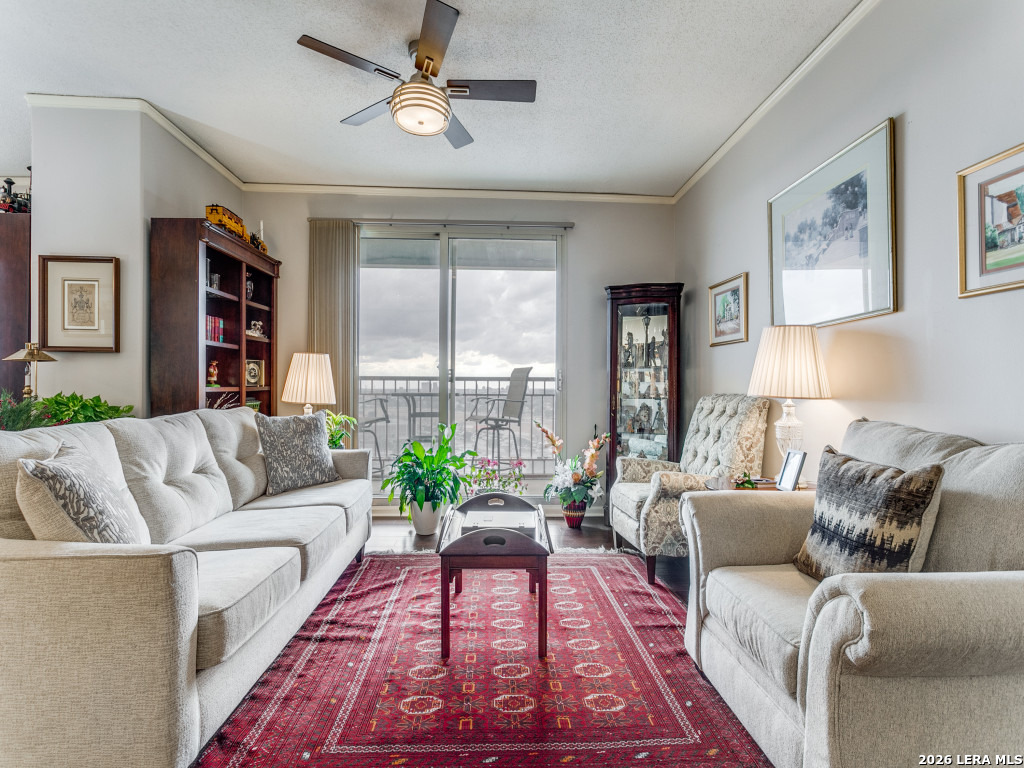 1 Towers Park 1617/1618