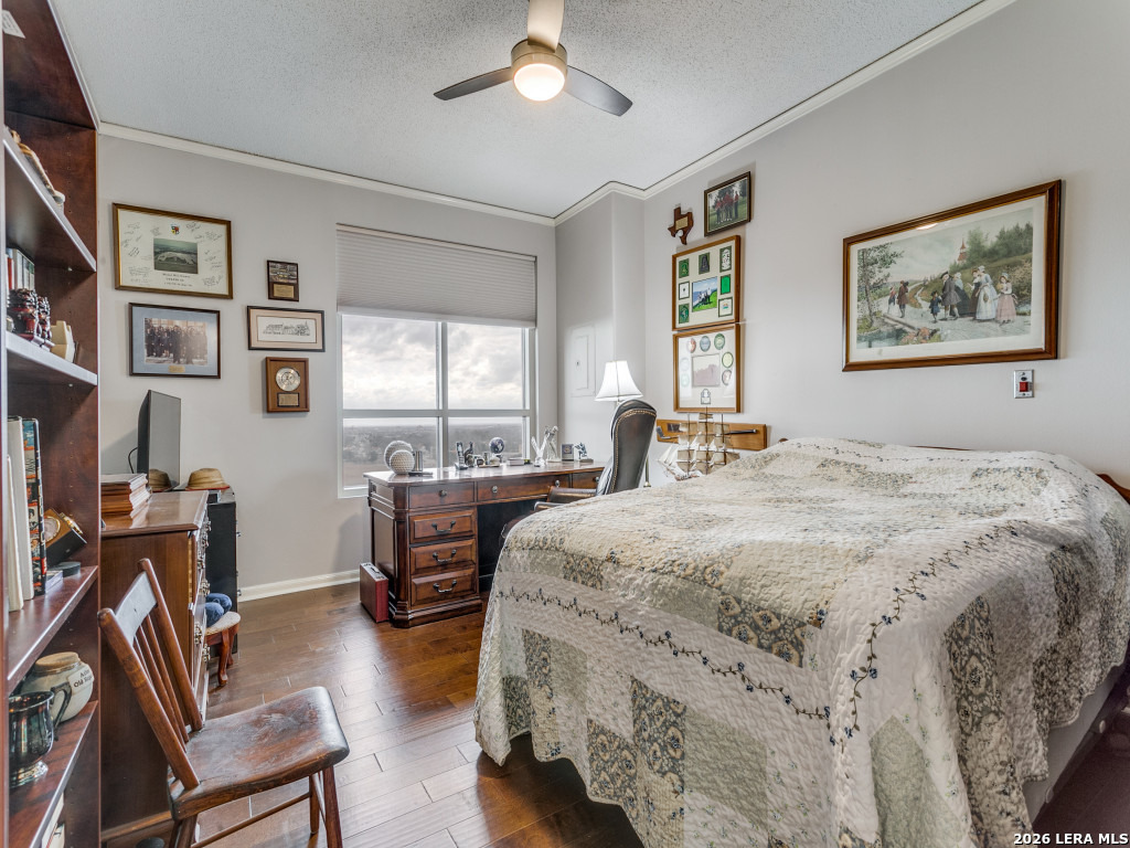 1 Towers Park 1617/1618